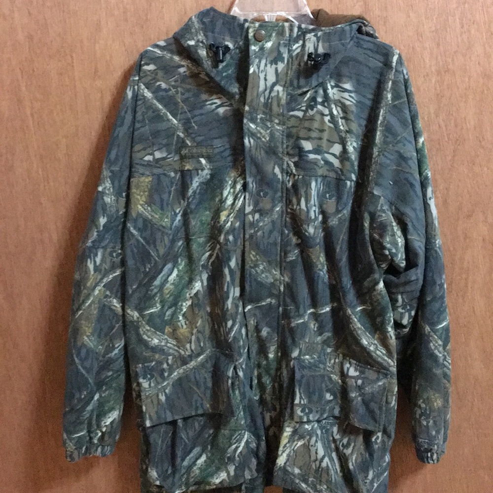 Columbia Sportswear mossy oaks camouflage jacket.